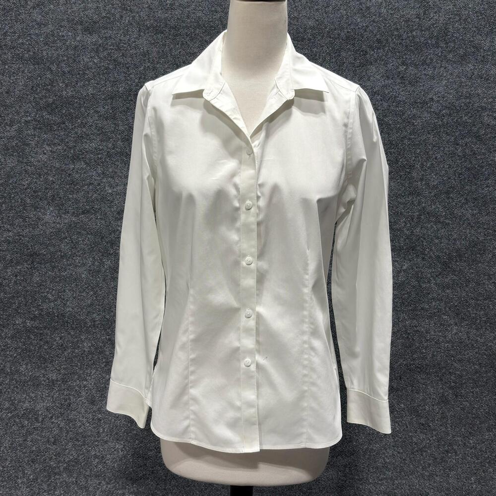 Foxcroft Shirt Womens 6 White Non Iron Button Front Long Sleeve Cotton Top